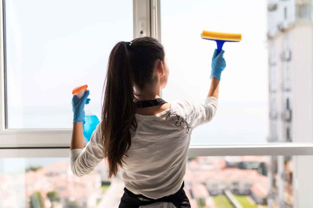 Regular Cleaning VS Deep Cleaning: What's The Difference?